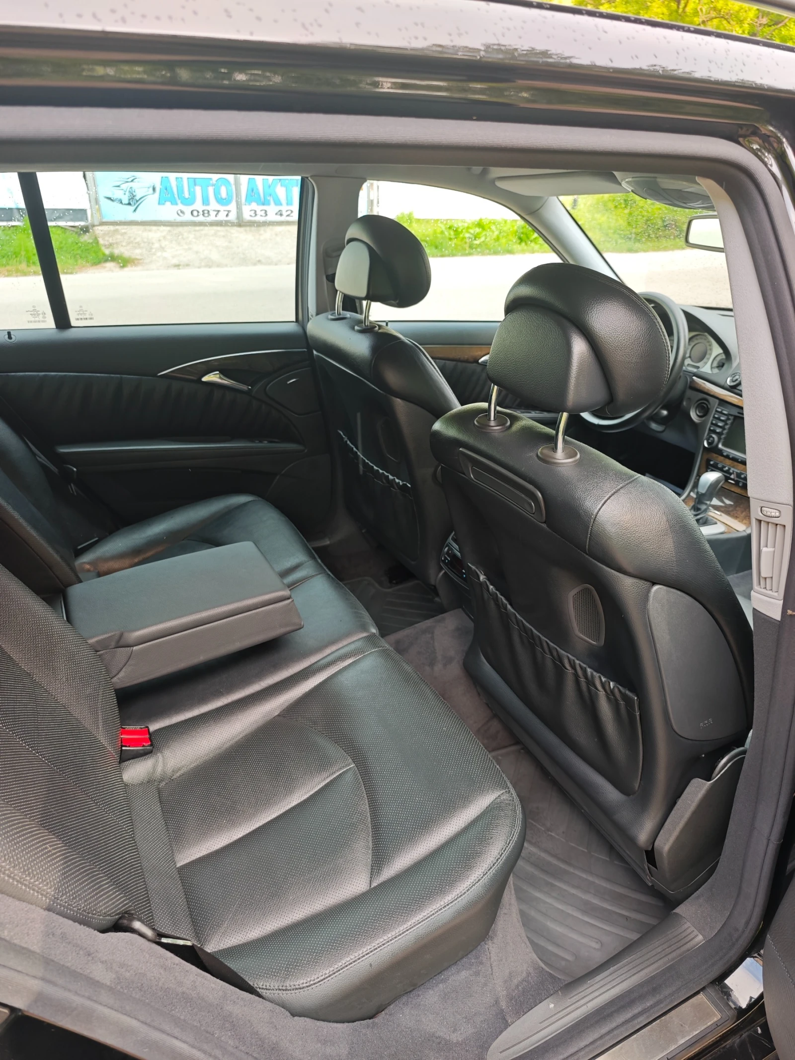Mercedes-Benz E 320 3.2CDI AMG ПАКЕТ, снимка 9 - Автомобили и джипове - 55458806