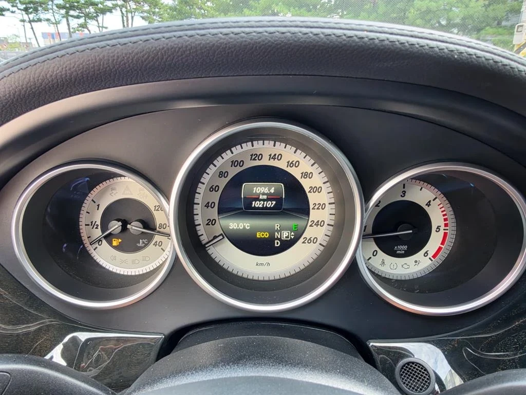 Mercedes-Benz CLS 250 D * 4MATIC * FACELIFT * 360 * ПАНОРАМА * , снимка 8 - Автомобили и джипове - 56041768