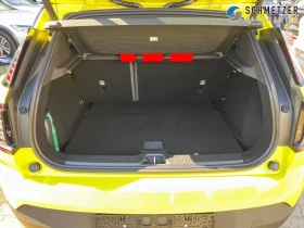 Volvo EX30 Single 51kwh Keyless Camera LED Winter Package, снимка 12