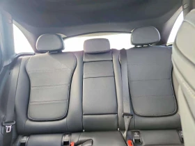 Mercedes-Benz GLC 300 4MATIC | CARFAX | АВТОКРЕДИТ БЕЗ ПЪРВОНАЧАЛНА, снимка 10