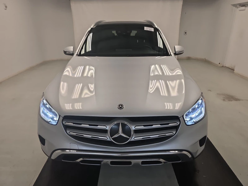 Mercedes-Benz GLC 300 BURMESTER* KEYLESS* DIGITAL* PANO* MEMORY* , снимка 2 - Автомобили и джипове - 49030885