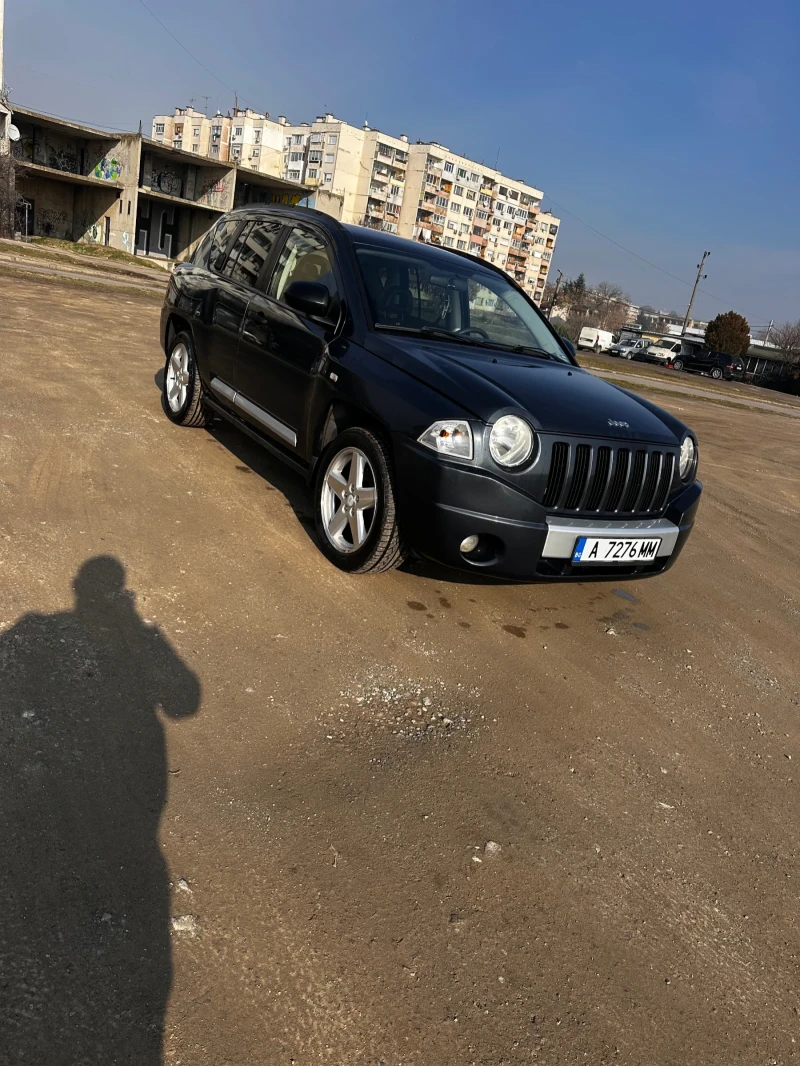 Jeep Compass, снимка 2 - Автомобили и джипове - 49381042