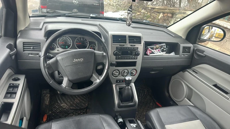 Jeep Compass, снимка 9 - Автомобили и джипове - 49381042