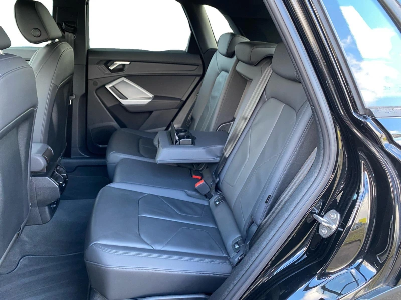 Audi Q3 40TDI* QUATTRO* KEYLESS* LED* CAM* NIGHT* , снимка 10 - Автомобили и джипове - 52718149