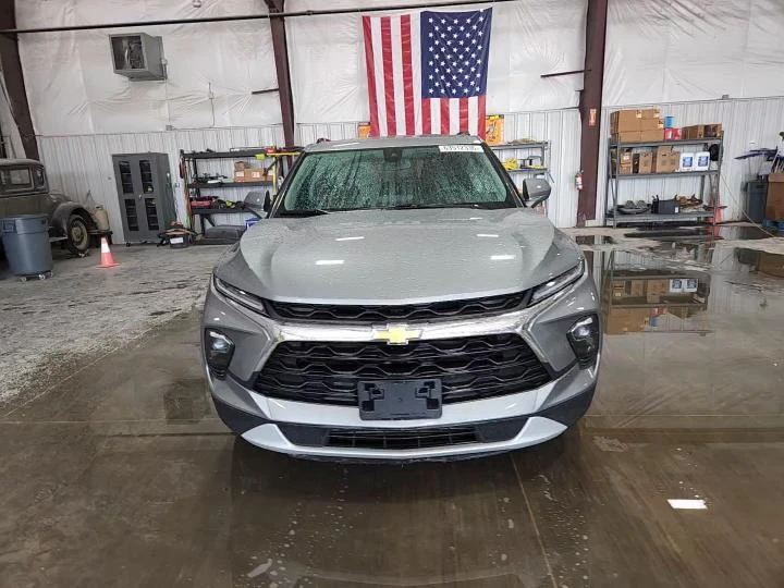 Chevrolet Blazer 2.0l 2Lt, снимка 13 - Автомобили и джипове - 55892133