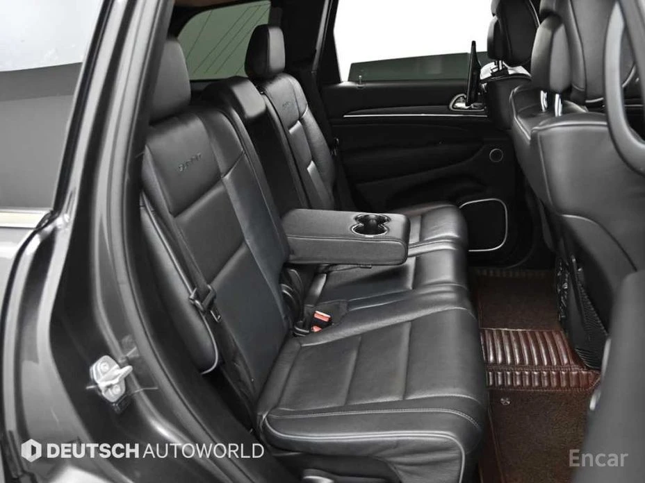 Jeep Grand cherokee SUMMIT WK2* PANO* ПОДГРЕВ* ОБДУХВАНЕ* НАВИ И ДР., снимка 11 - Автомобили и джипове - 54072587