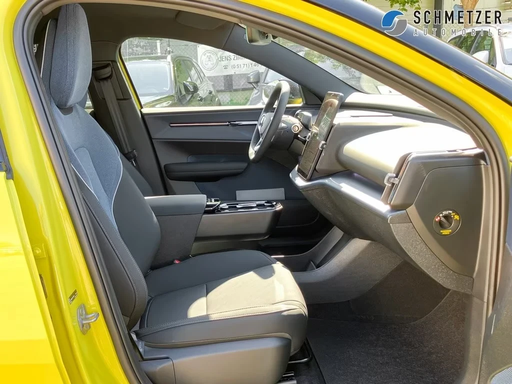 Volvo EX30 Single 51kwh Keyless Camera LED Winter Package | Mobile.bg � ����������� 9