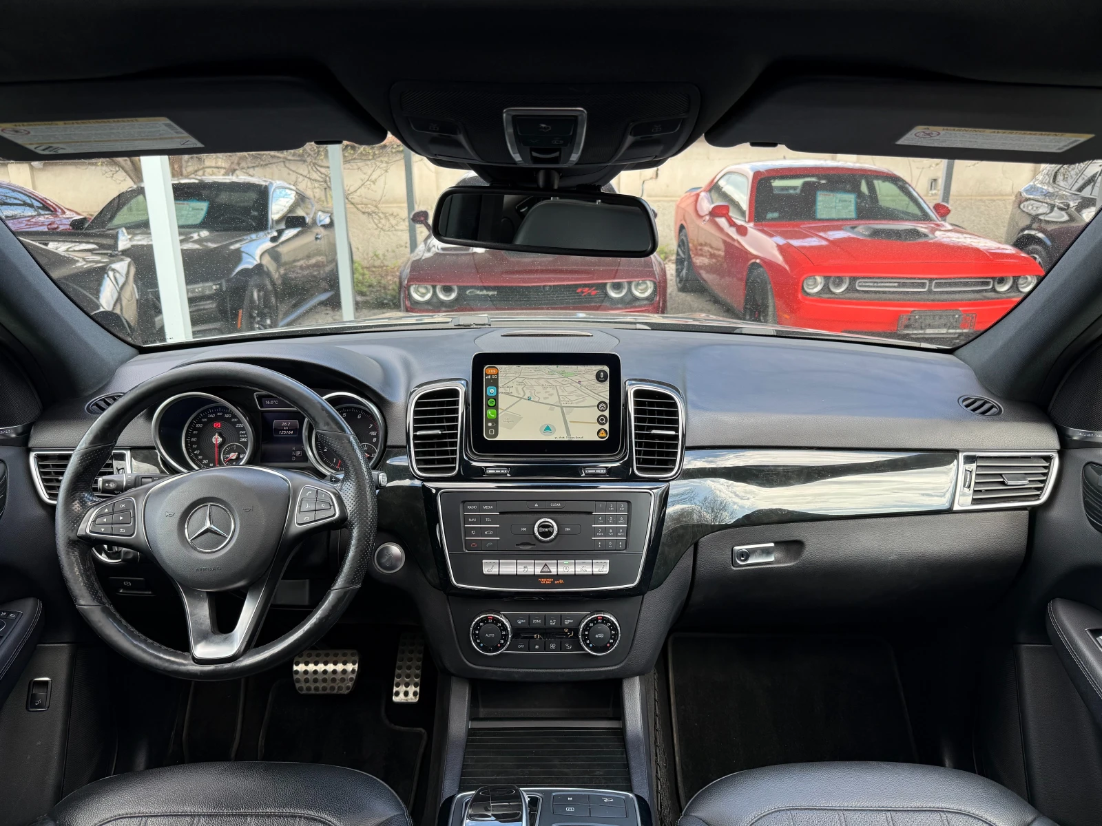 Mercedes-Benz GLE 400 9G-TRONIC, AMG-LINE, снимка 13 - Автомобили и джипове - 54165447