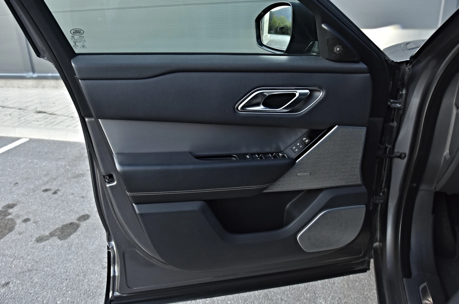 Land Rover Range Rover Velar R-DYNAMIC/CAMERA/DISTRONIC/MERIDIAN/KEYLESS/ | Mobile.bg � ����������� 7