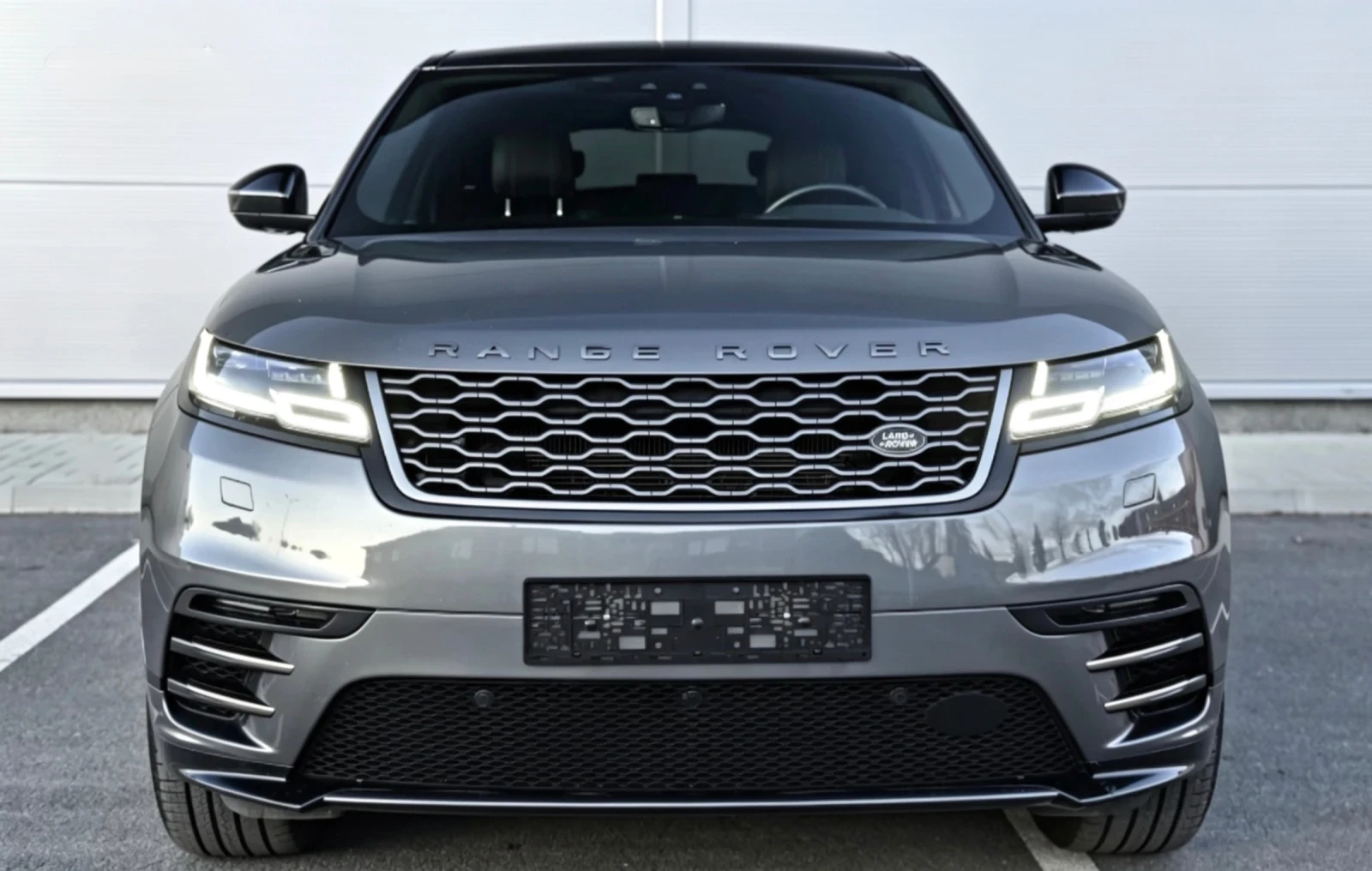 Land Rover Range Rover Velar R-DYNAMIC/CAMERA/DISTRONIC/MERIDIAN/KEYLESS/