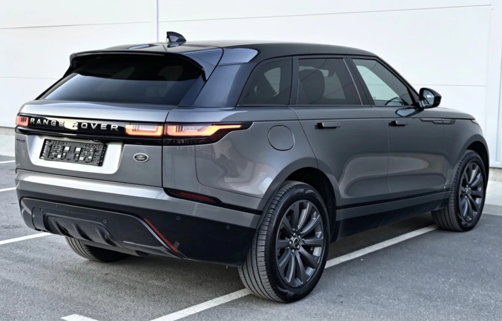 Land Rover Range Rover Velar R-DYNAMIC/CAMERA/DISTRONIC/MERIDIAN/KEYLESS/, снимка 4 - Автомобили и джипове - 54296814