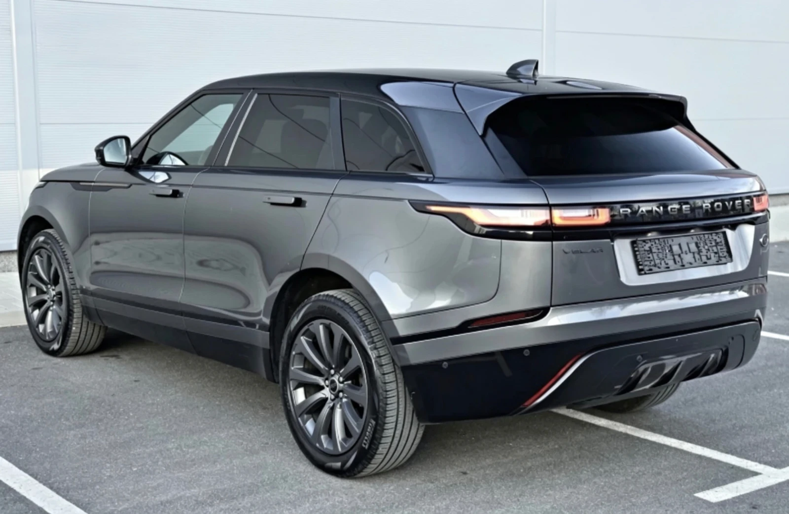 Land Rover Range Rover Velar R-DYNAMIC/CAMERA/DISTRONIC/MERIDIAN/KEYLESS/, снимка 6 - Автомобили и джипове - 54296814
