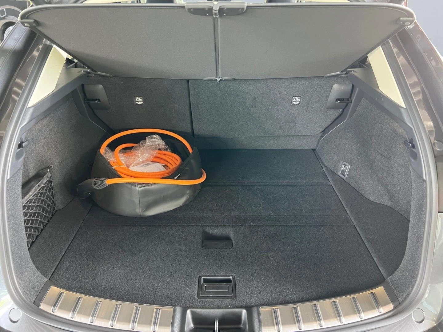 Lexus NX 450 h+ /E-FOUR/292HP/BUSINESS/CAM/LED/NAVI/KLESS/439q , снимка 16 - Автомобили и джипове - 55000667