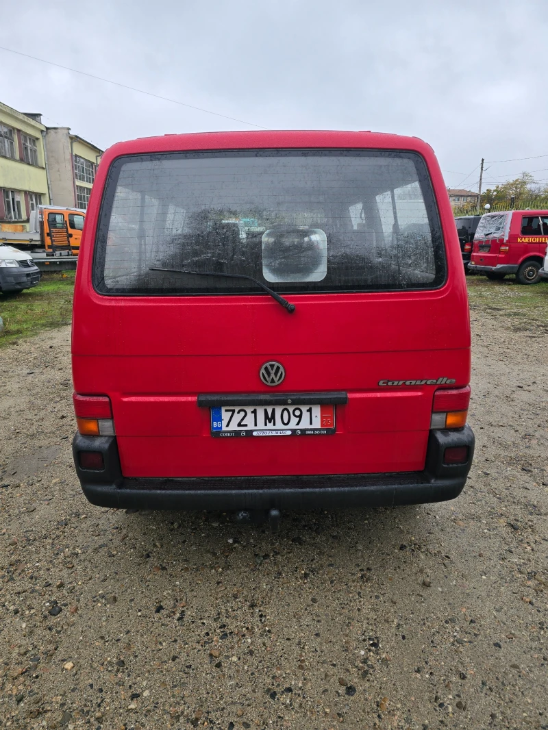 VW T4 Каравеле 2.5 тди, снимка 5 - Бусове и автобуси - 52331060