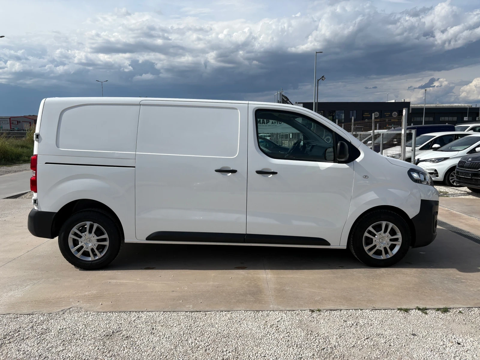 Citroen Jumpy 2.0hdi-klima -Euro 6, снимка 4 - Бусове и автобуси - 55212110