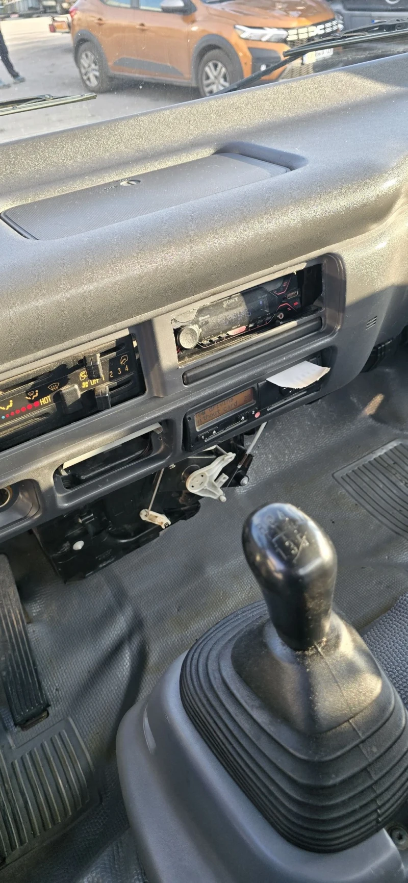 Isuzu Npr, снимка 11 - Камиони - 52119792