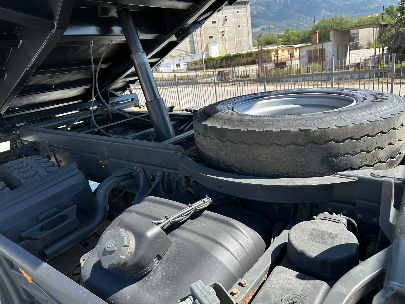 Mercedes-Benz Atego 1218* Климатик* Тристранен самосвал* 11990кг* EURO - изображение 7
