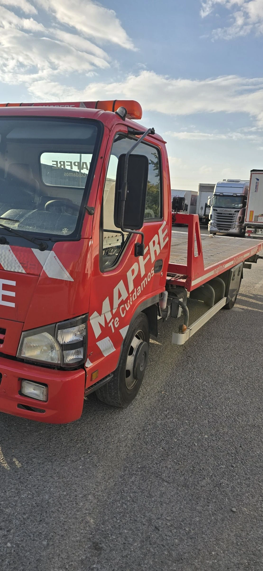Isuzu Npr  - изображение 4