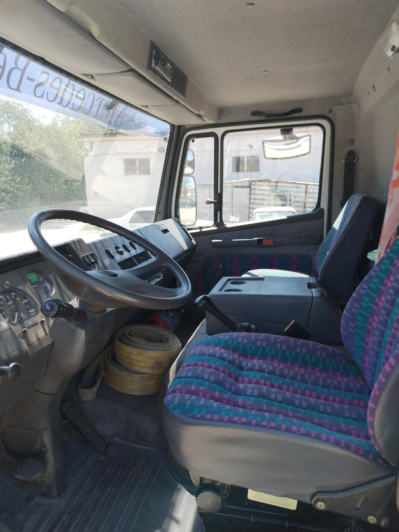 Mercedes-Benz 1114 Без лиценз - 5000кг.полезен товар!!! , снимка 15 - Камиони - 55242083