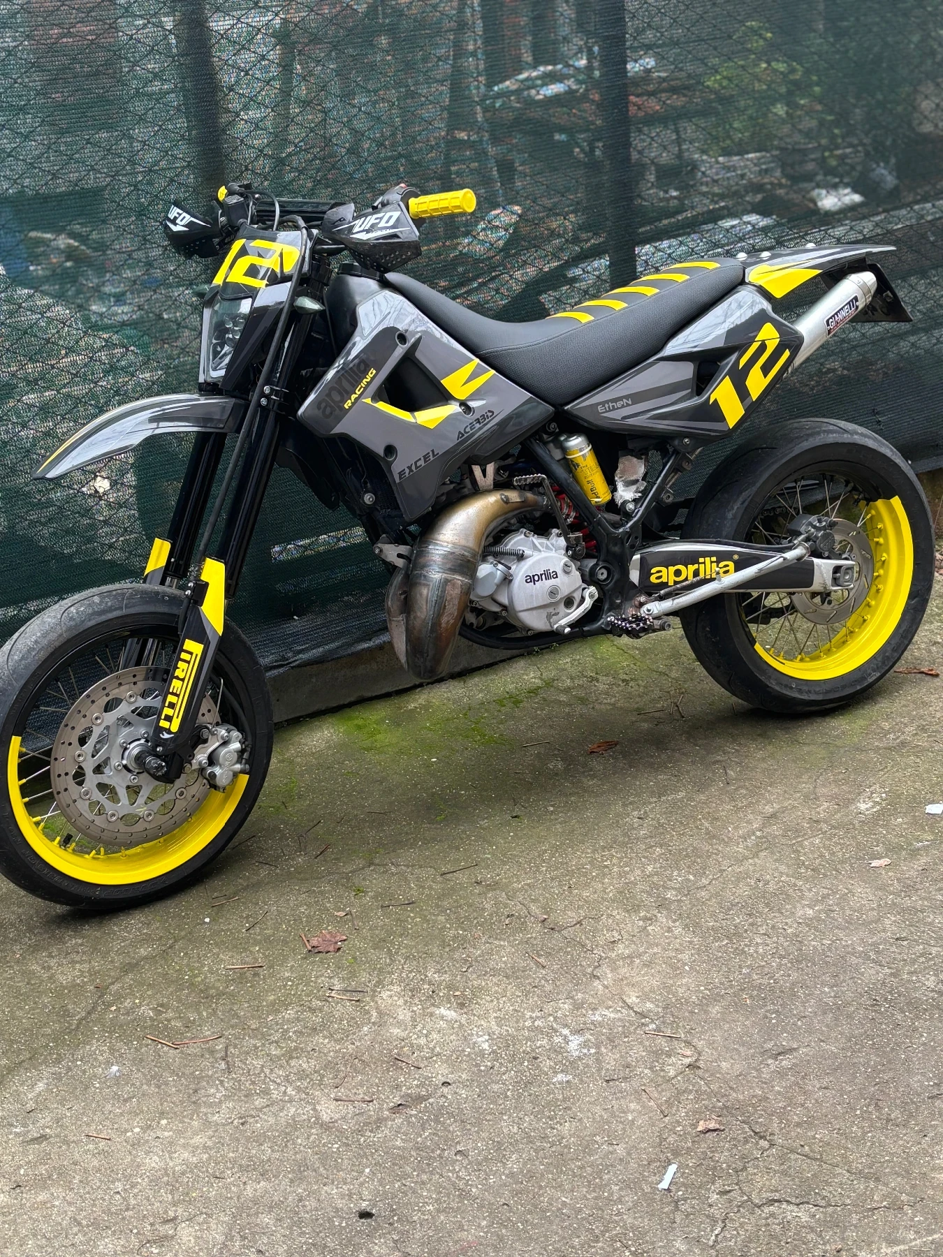 Aprilia 125  - изображение 3