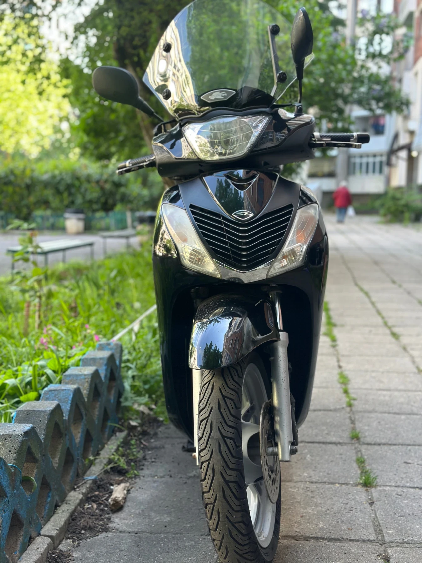 Honda Sh, снимка 2 - Мотоциклети и мототехника - 54537676