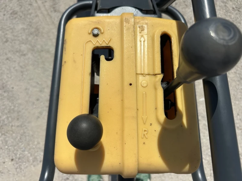 Валяк Друга марка Altrad Belle TDX650A, снимка 9 - Индустриална техника - 50815220