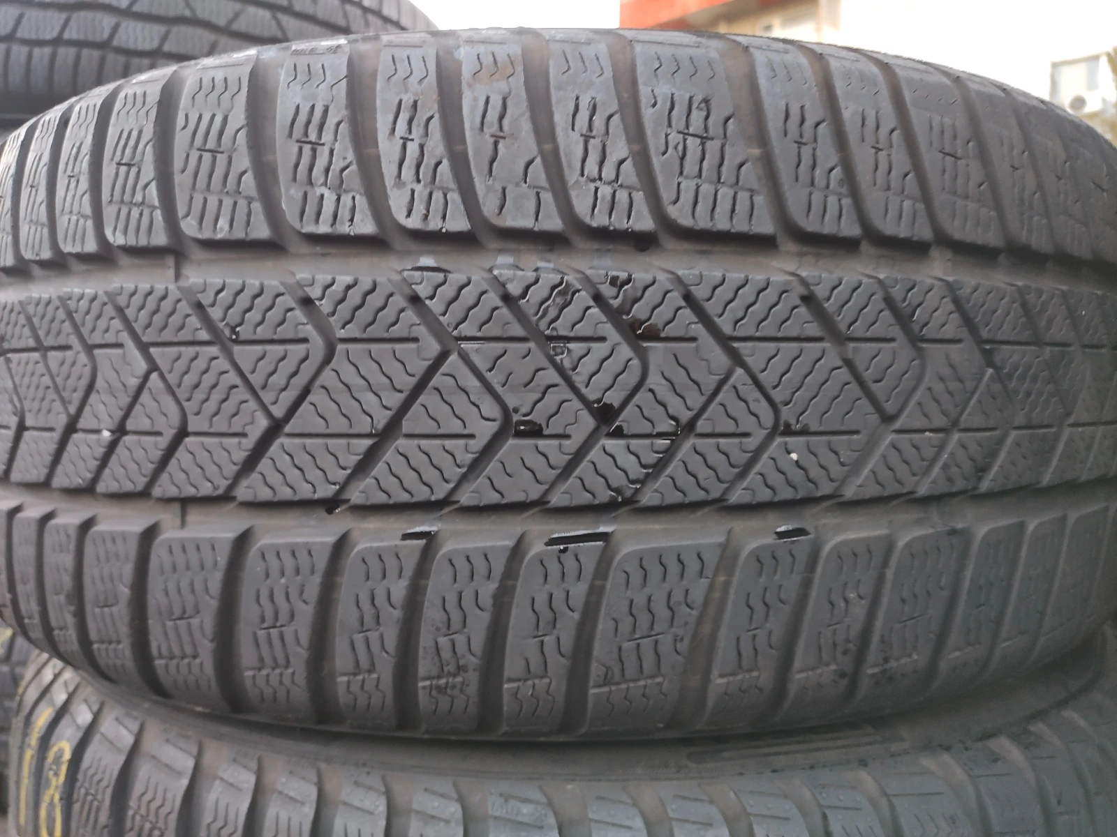  225/40R18 | Mobile.bg   1