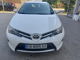 Обява за продажба на Toyota Auris ~15 555 лв. - изображение 1