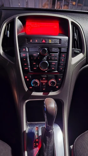 Обява за продажба на Opel Astra Sport/turier ~8 200 лв. - изображение 11