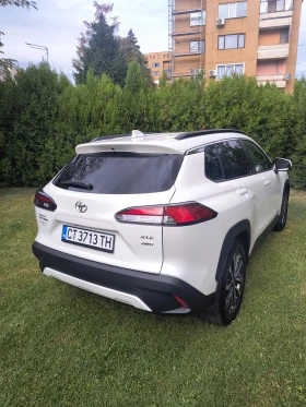 Toyota Corolla Cross XLE 4X4  | Mobile.bg    5