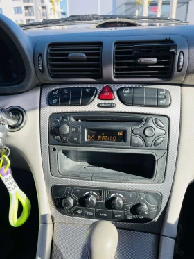 Mercedes-Benz C 220 Спорт купе , снимка 15