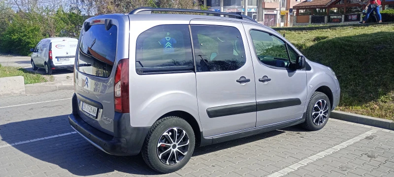 Citroen Berlingo, снимка 2 - Автомобили и джипове - 48019268