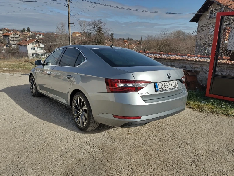 Skoda Superb L&K, снимка 3 - Автомобили и джипове - 48101846