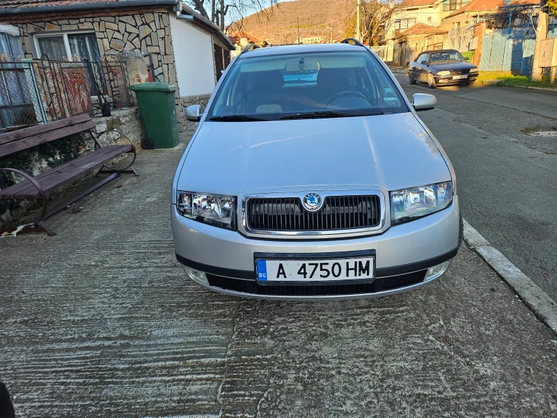 Skoda Fabia, снимка 1 - Автомобили и джипове - 48444870