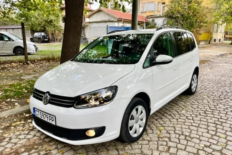 VW Touran 1.4 TSI, снимка 4 - Автомобили и джипове - 48770982