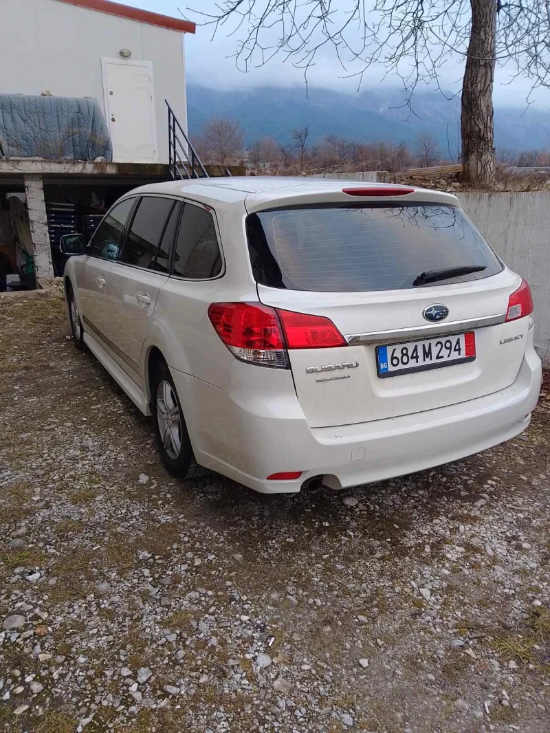 Subaru Legacy Рьчни скорости, 2.0 150ks benzin euro 5B 4AWD , снимка 9 - Автомобили и джипове - 48967105