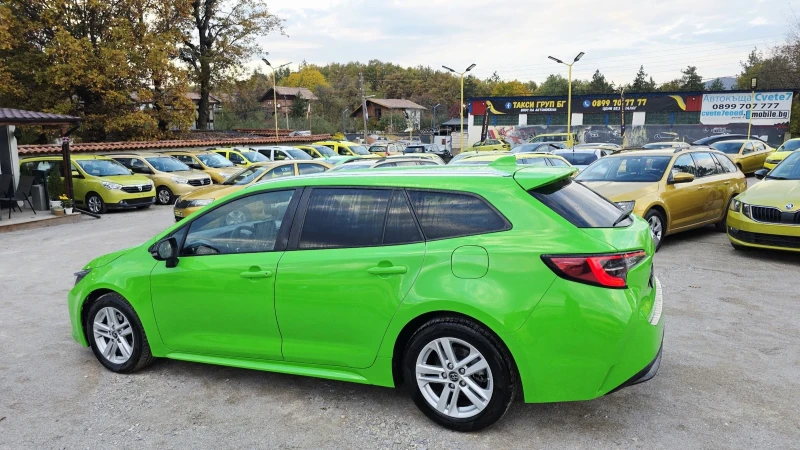 Toyota Corolla 1.8Hybrid* ГОТОВА ЗА ТАКСИ , снимка 5 - Автомобили и джипове - 52162678