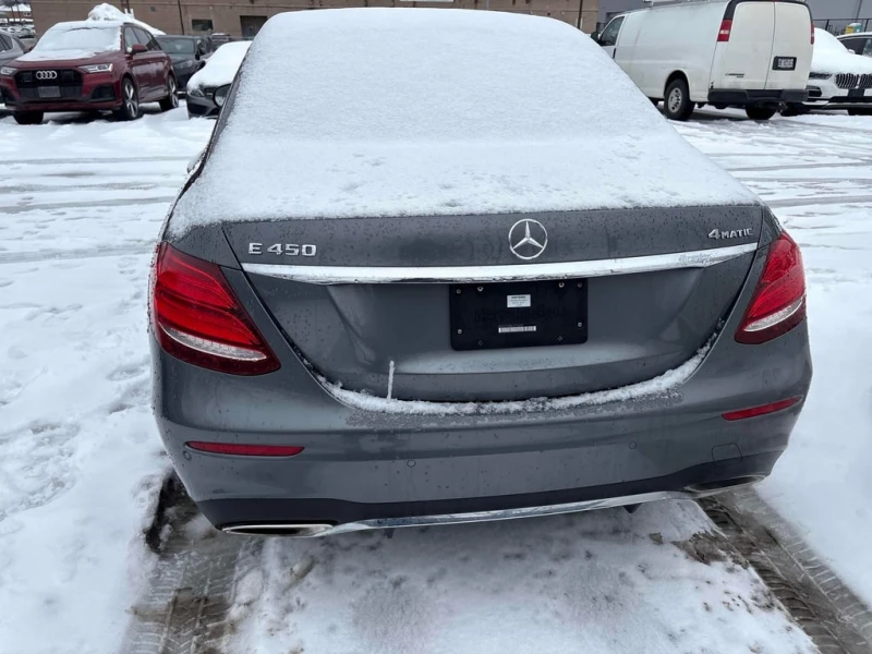 Mercedes-Benz E 450 * CARFAX * БЕЗ ПЪРВОНАЧАЛНА ВНОСКА, снимка 4 - Автомобили и джипове - 53063110