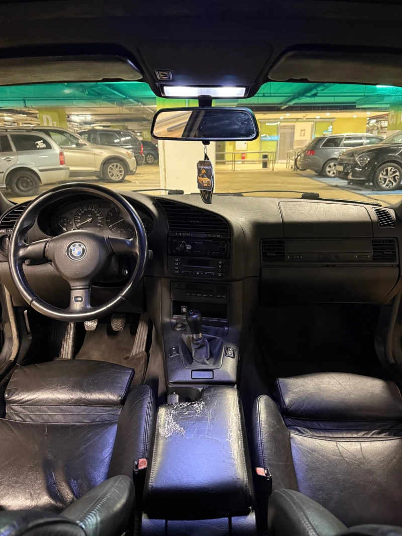 BMW 318 iS, снимка 12 - Автомобили и джипове - 53090799