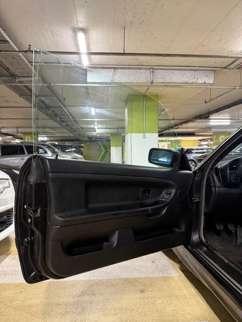 BMW 318 iS, снимка 8 - Автомобили и джипове - 53090799