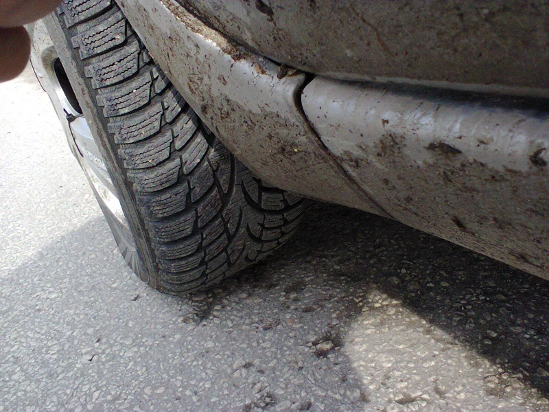 Nissan Micra 1.3i - * * KLIMATIK* * , снимка 13 - Автомобили и джипове - 53515360