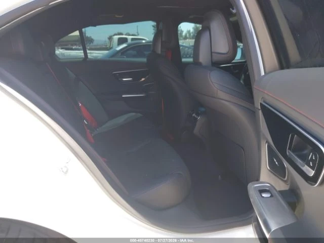 Mercedes-Benz C 43 AMG 4MATIC* ПОДГРЕВ* ОБДУХВАНЕ* PANO* 360* , снимка 8 - Автомобили и джипове - 55587224