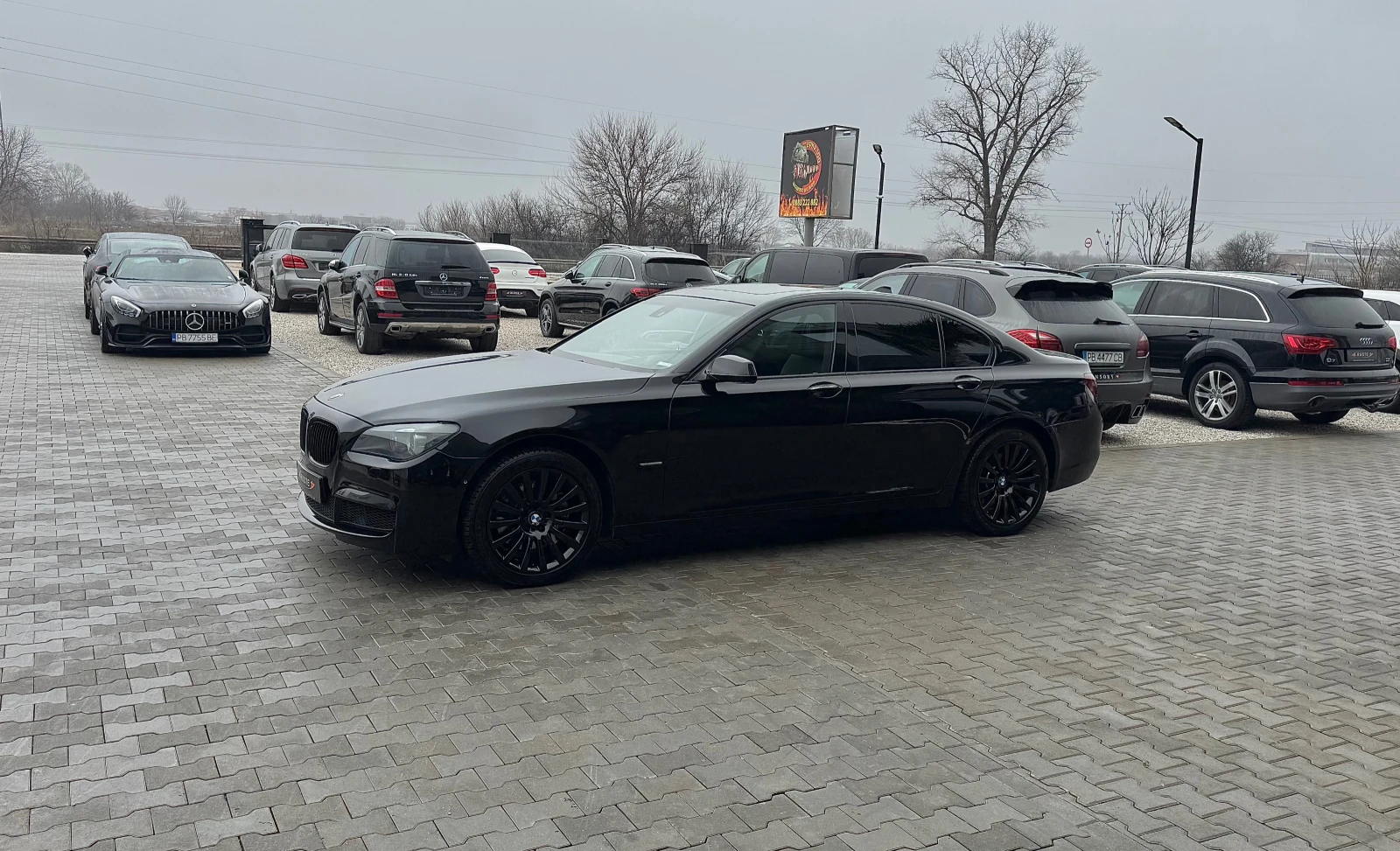 BMW 730 d M-Pack * Virtual* Подгрев/360Камера/Вакум/Keyles - изображение 2