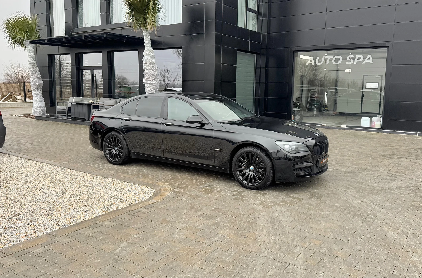 BMW 730 d M-Pack * Virtual* Подгрев/360Камера/Вакум/Keyles - изображение 3