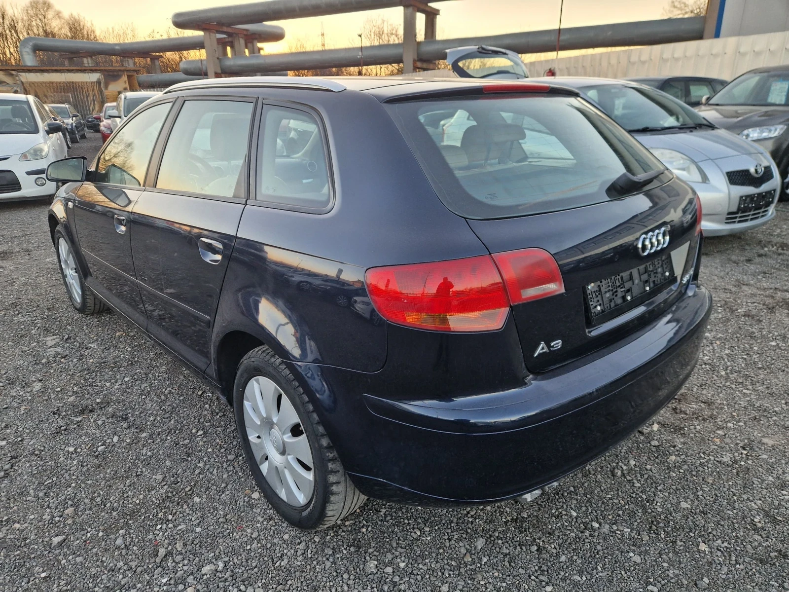 Audi A3 2.0TDI 140PS.SPORTBACK ITALIA - изображение 4