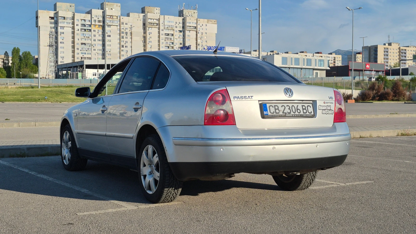 VW Passat B 5.5 4MOTION, снимка 4 - Автомобили и джипове - 54415097