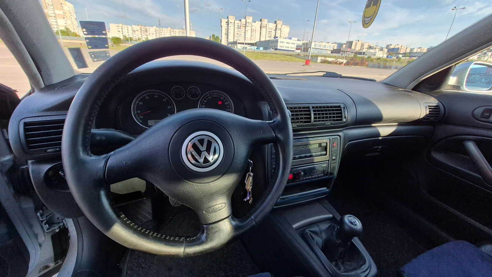 VW Passat B 5.5 4MOTION, снимка 8 - Автомобили и джипове - 54415097
