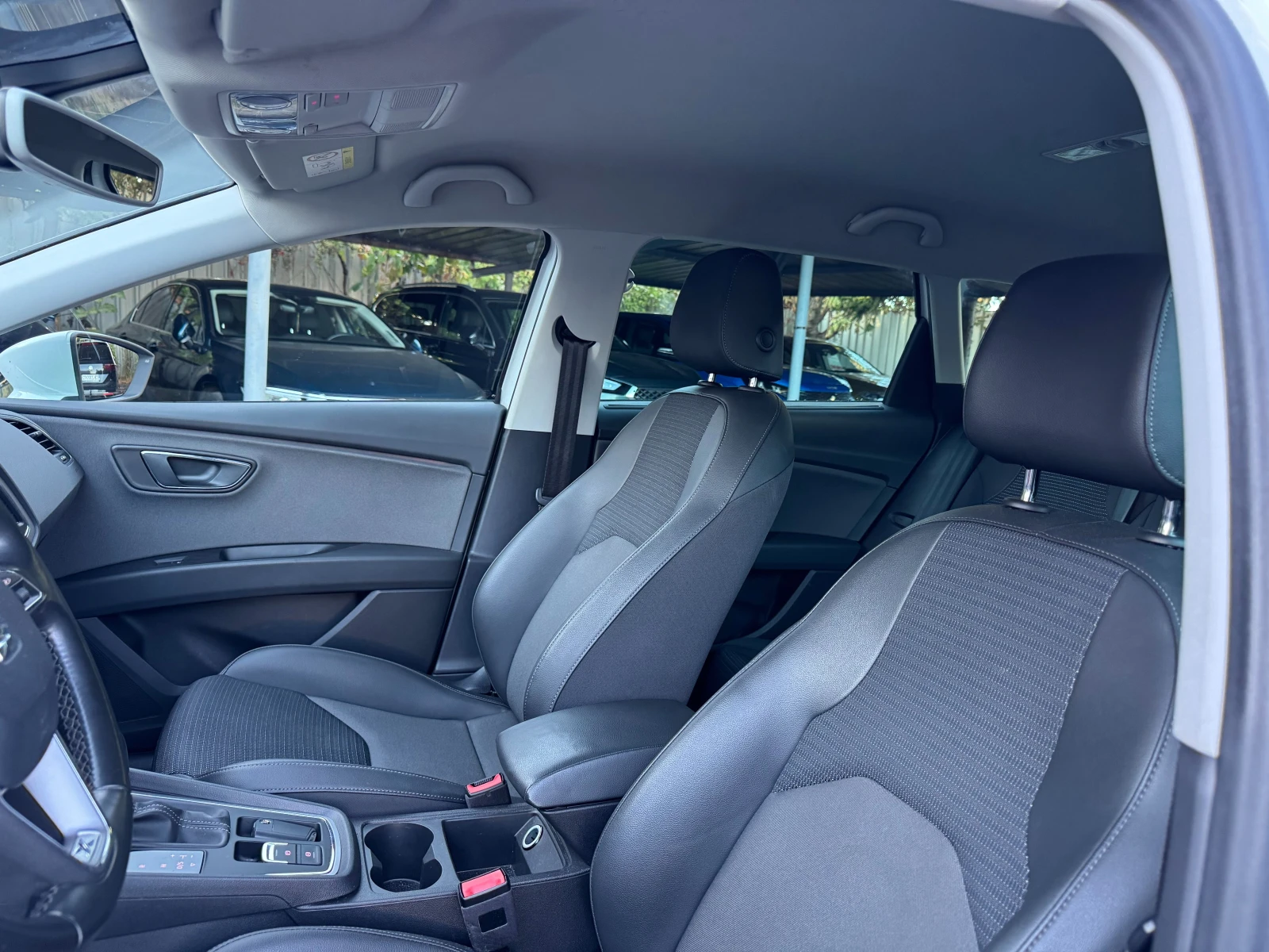 Seat Leon 1.5TSI 150HP AT - изображение 7