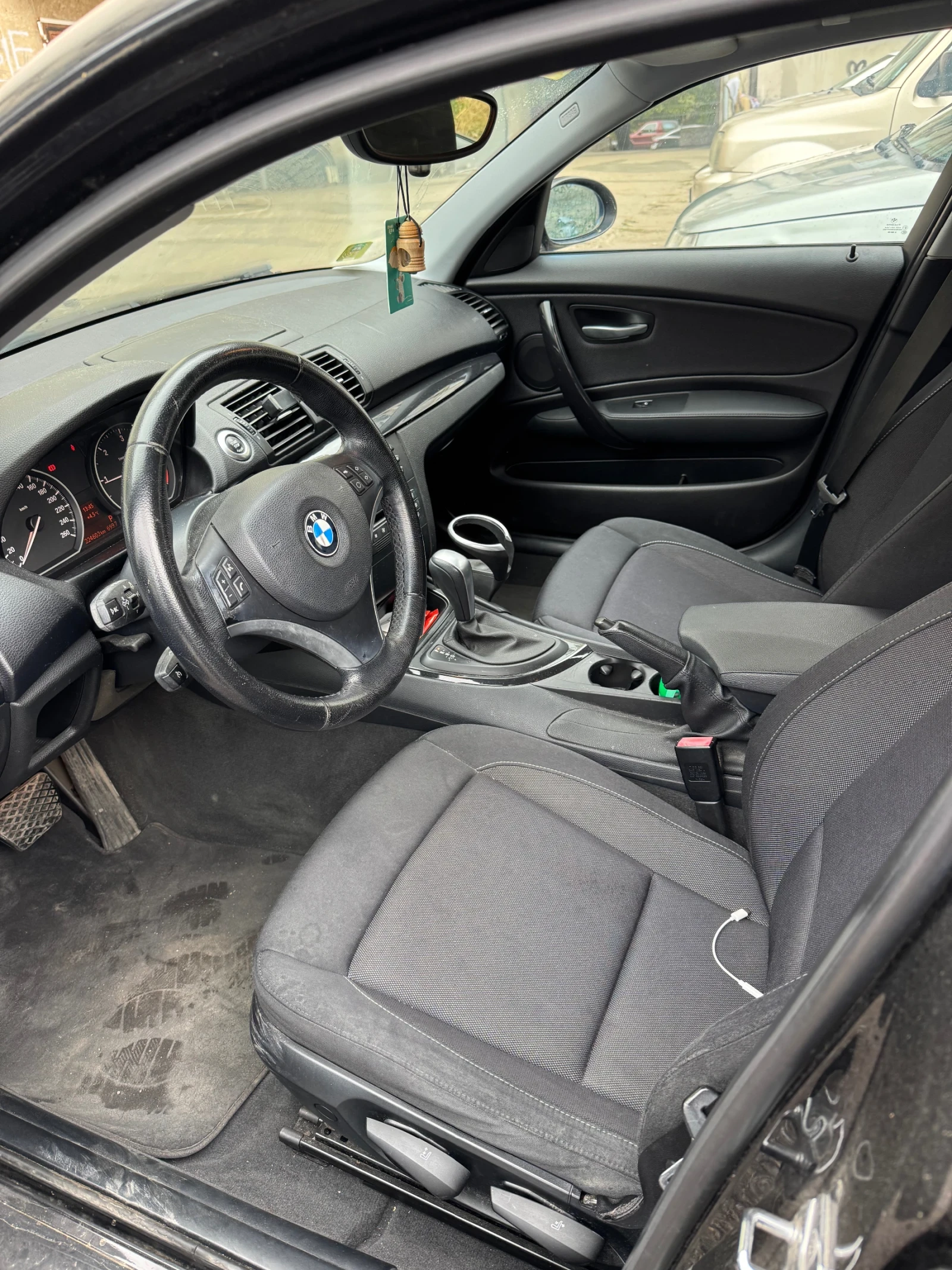 BMW 120  - изображение 6
