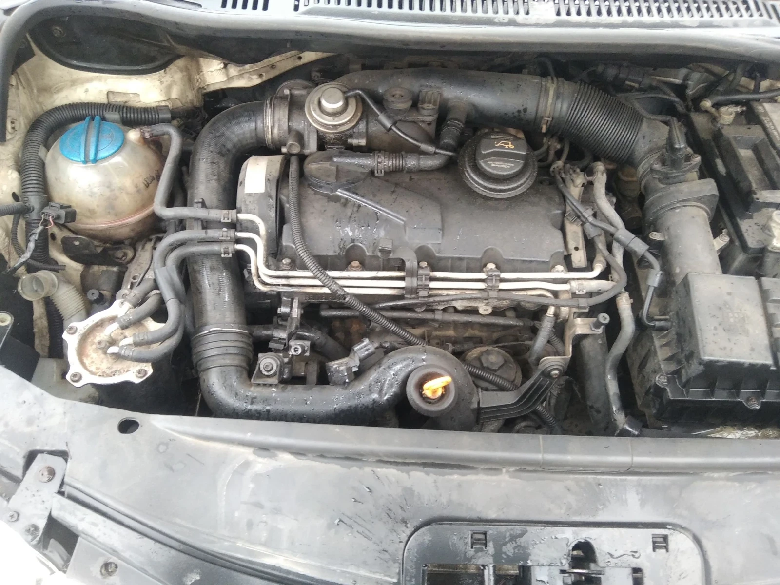 VW Touran 1.9TDI 6SK  - изображение 7